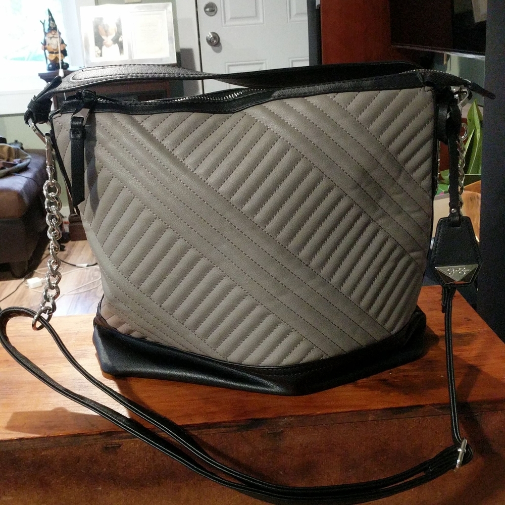 Jessica Simpson handbag